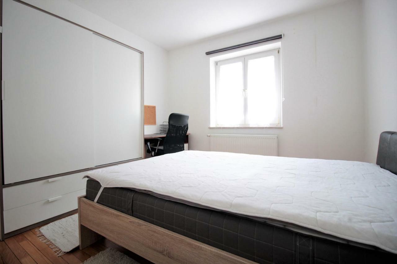 Charming 3-Bedroom Apartment With Parking Lot Würzburg Dış mekan fotoğraf
