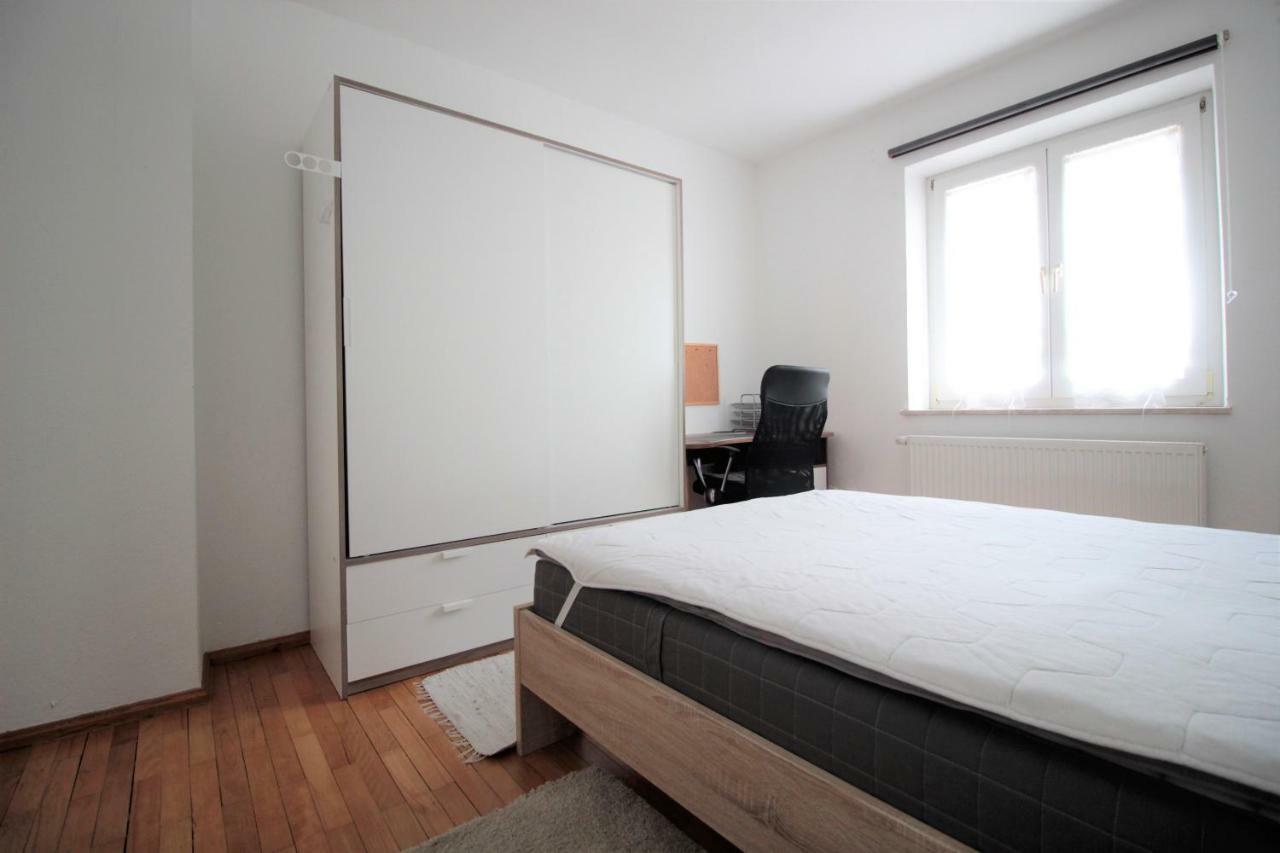 Charming 3-Bedroom Apartment With Parking Lot Würzburg Dış mekan fotoğraf